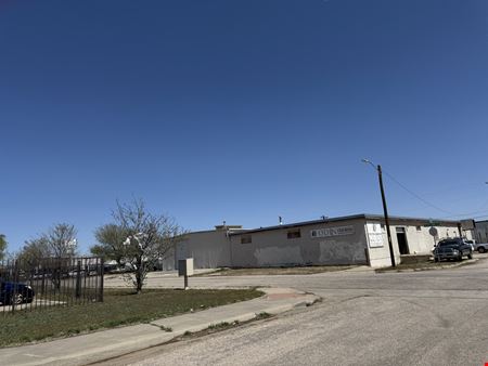 Preview of Industrial space for Sale at 809 Cleveland Street South