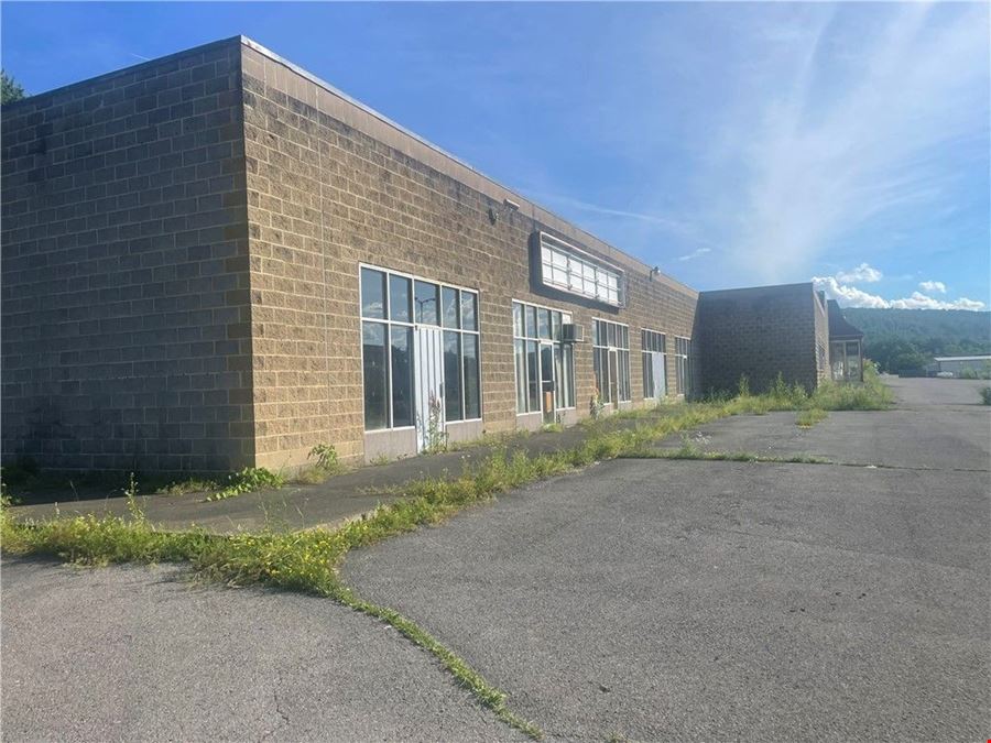 131 Delaware Ave