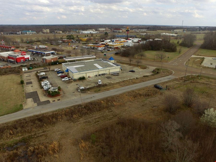 Highway 22 Frontage at the Canton Exit