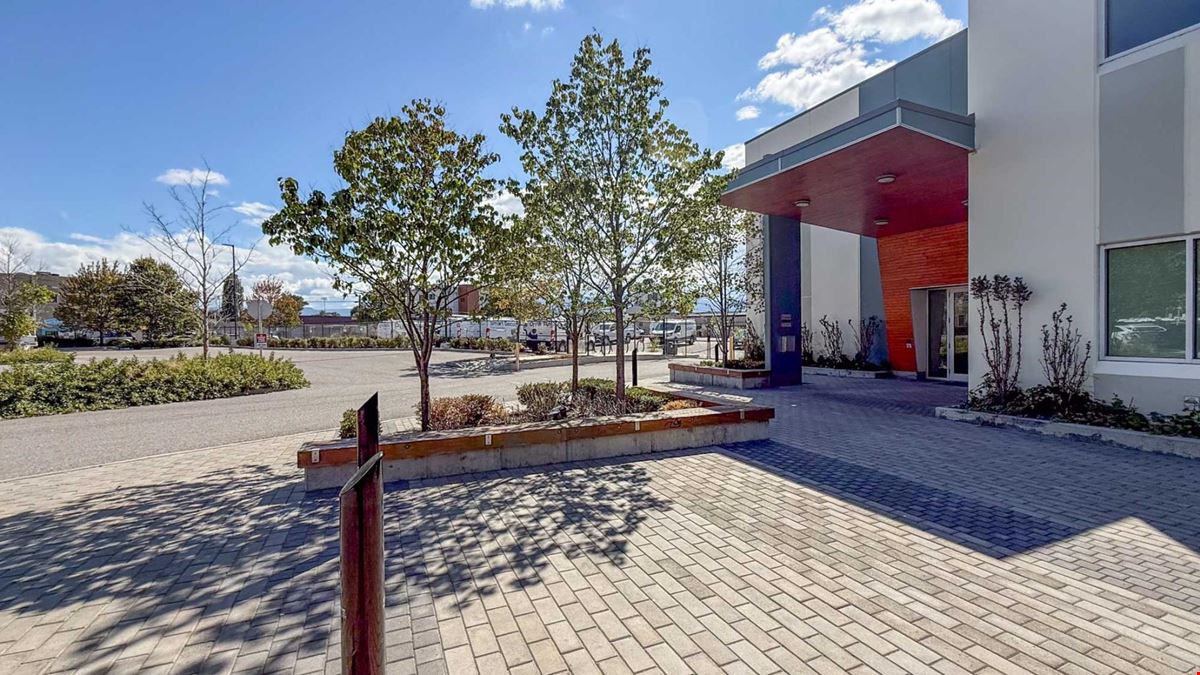 Outstanding professional office space available in the North End of Downtown Kelowna. 