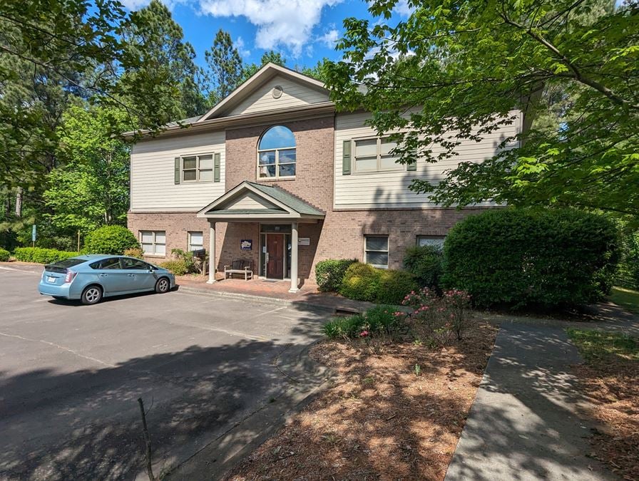 2733 Campus Walk Ave