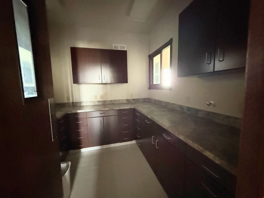202 Diamond Springs Trl