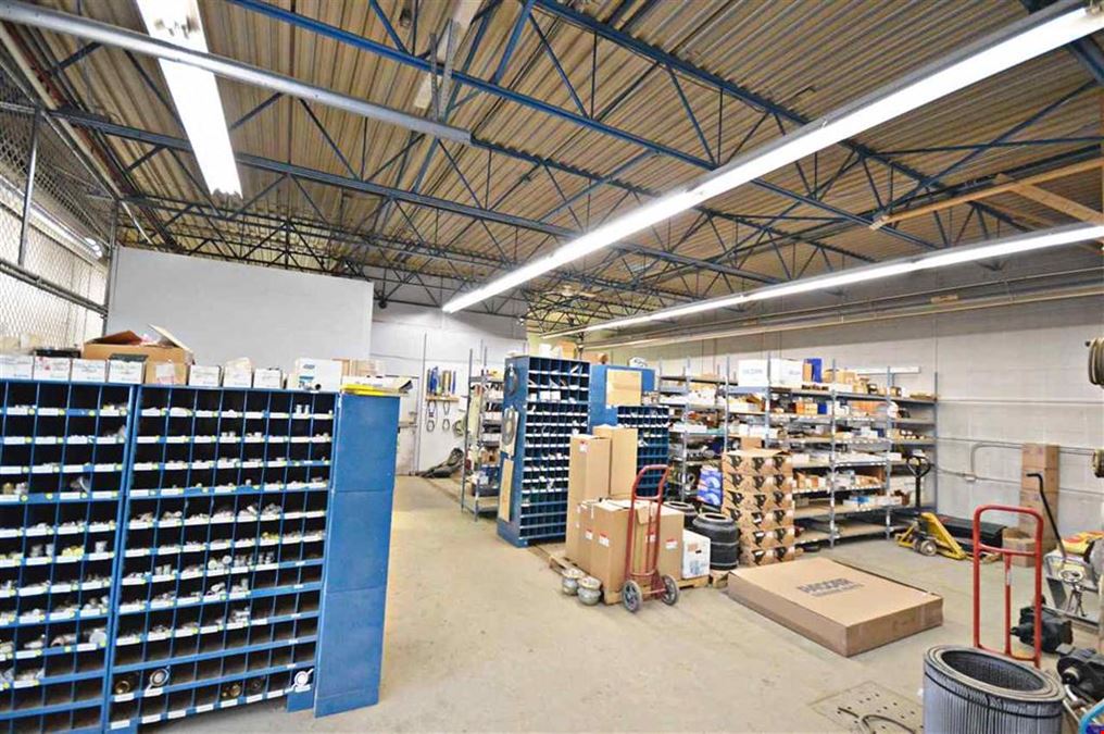 ±15,800 SF INDUSTRIAL w/ SHOP, OFFICE & YARD Space