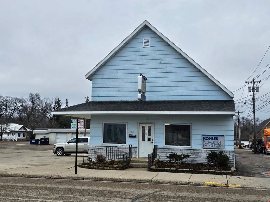 214 6th Ave W