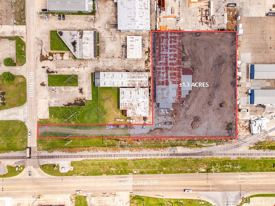 Value-Add Warehouse + Lay Down Yard Opportunity off S Choctaw Dr