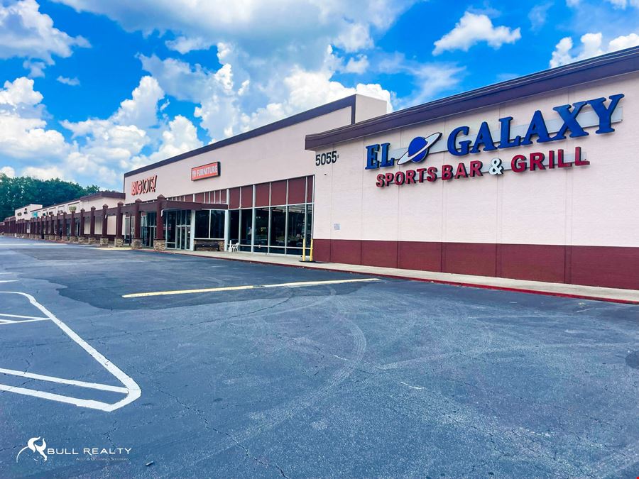 Available Retail Space | ±2,100 SF to ±41,721 SF