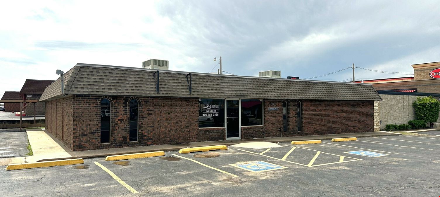 2812 W Hefner Rd