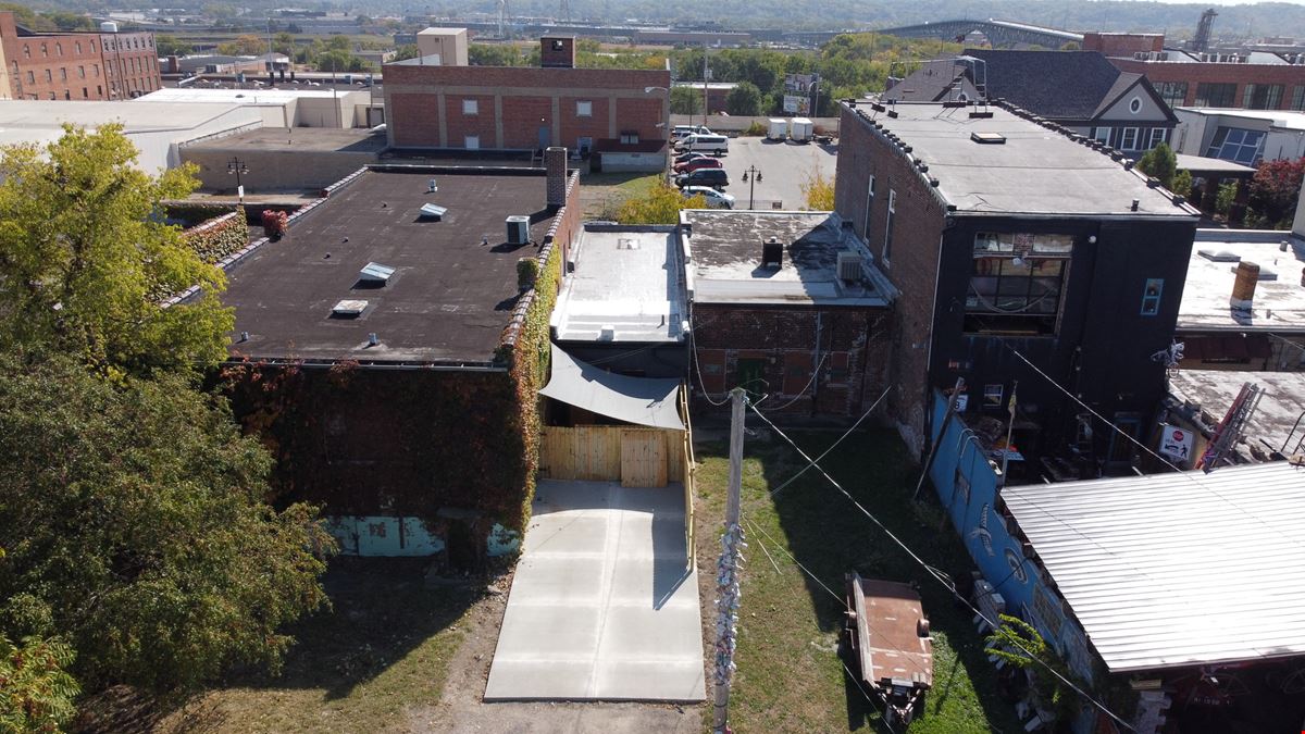 1209 SW Adams St, Peoria, IL 61602