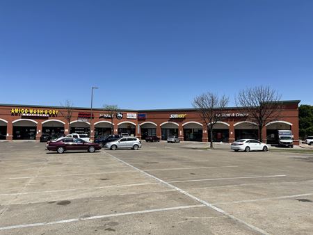 Preview of Retail space for Rent at 2221 & 2231 W Ledbetter