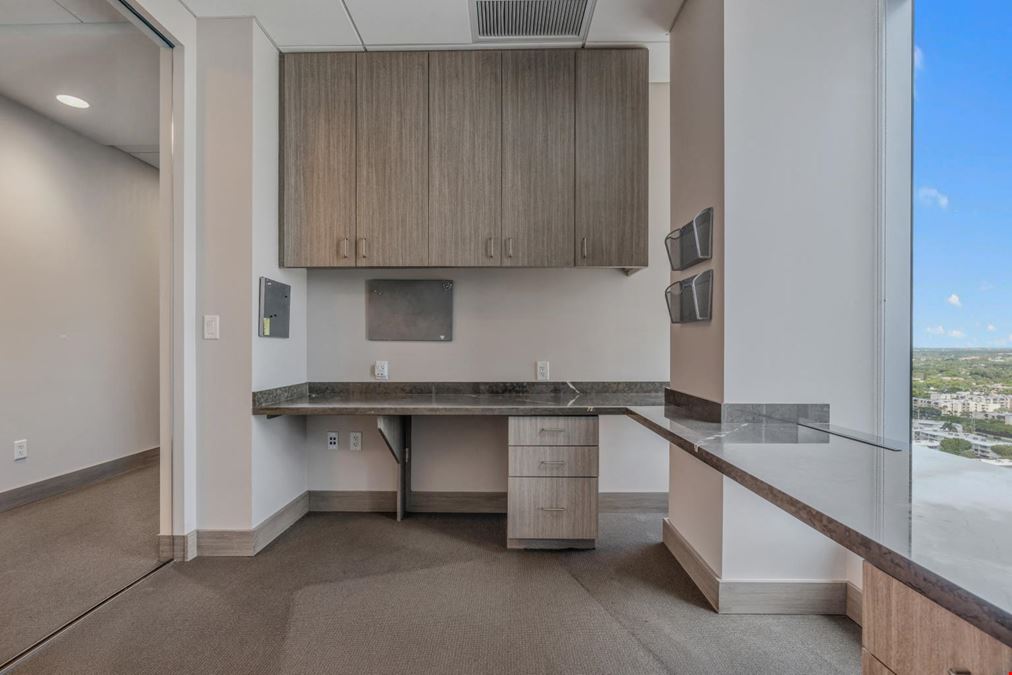 Medical Office - Sublease - Town Center One