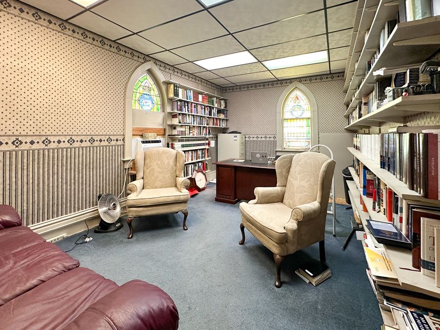 The Center Church of Churubusco