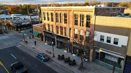 Preview of commercial space at 118, 120, 122 W. Grand River Ave.
