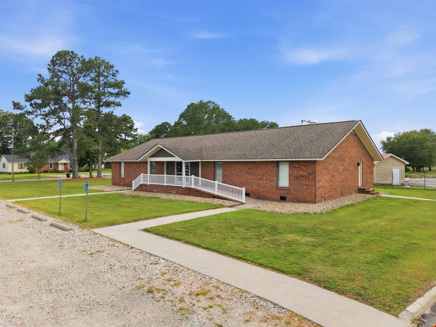 Medical Office in Robersonville