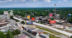 ±3,368-SF Freestanding Restaurant in the Heart of Downtown Clinton