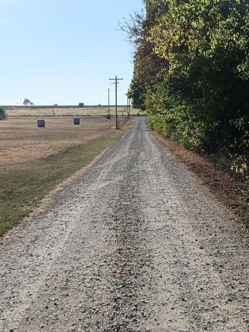 10 Acres of Commercial Land in Neosho, MO