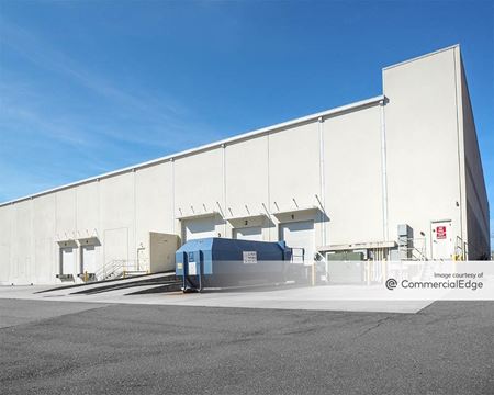 Preview of commercial space at 5039 Sirona Dr