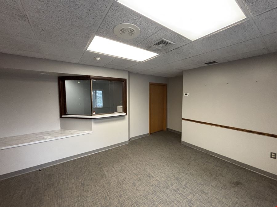 123 Dwight Rd