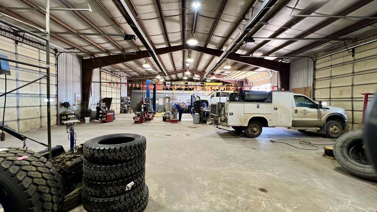 Large Warehouse- Tire Shop- Heated