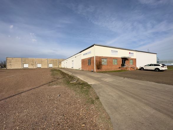 Preview of Industrial space for Sale at 1507 N. Ben Jordan St.