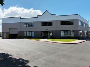 1049 & 1053 NW Corporate Drive