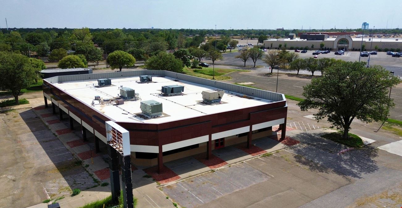 2500 Coulter Street S. Suite 124 - Formerly Chuck E Cheese