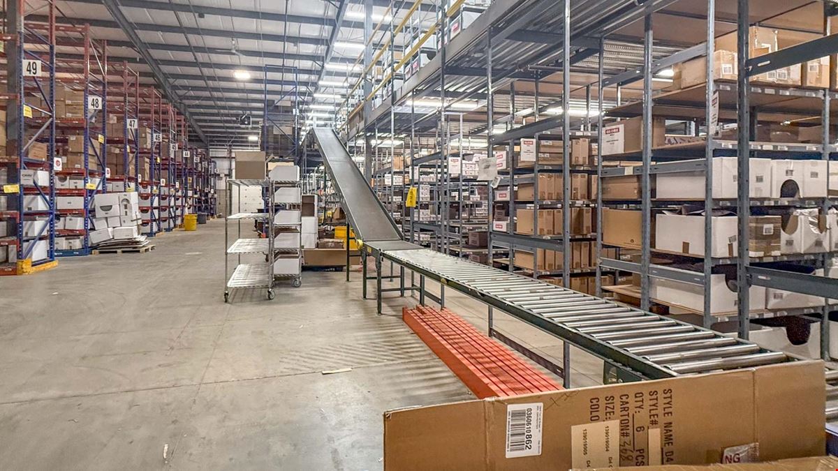 Freestanding distribution facility on 2.84 acres, available for lease
