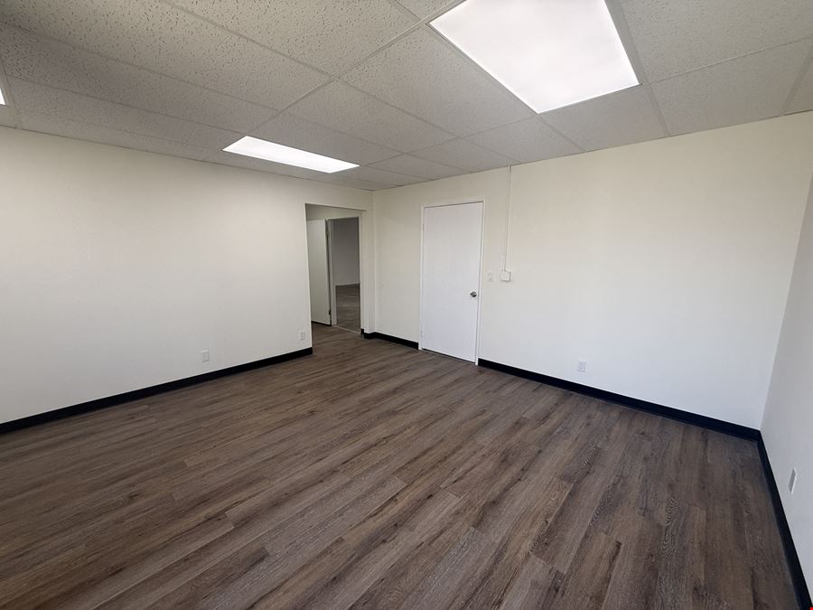 1320 W El Segundo Blvd