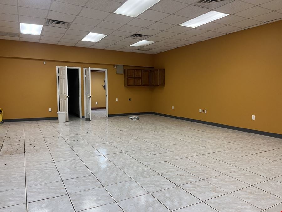 11603 N FM 2528