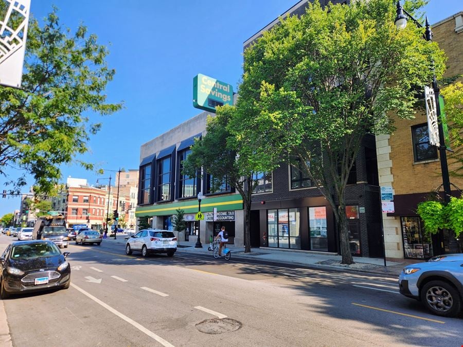 Lakeview | Retail Storefront For LEASE