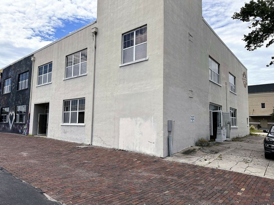 Historic Downtown Lakeland Value Add Opportunity