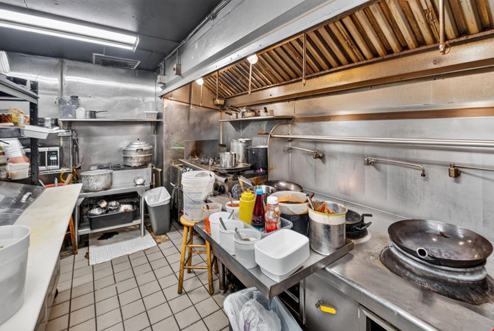 Restaurant Space In The Delmar Loop
