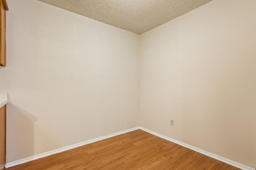 5506 Kingsman Apartments - Multifamily Portfolio