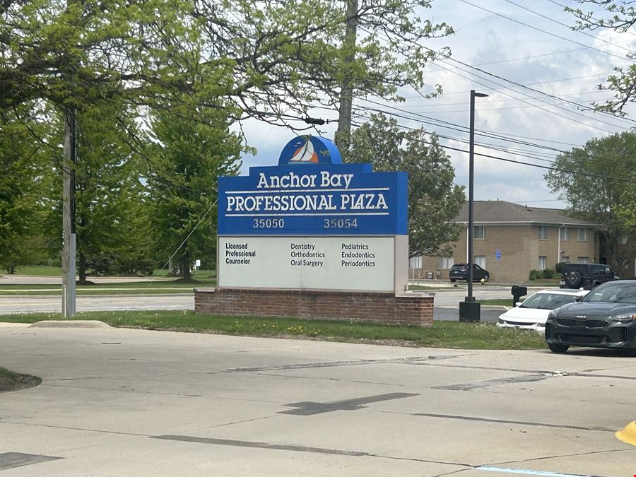 Anchor Bay Professional Plaza