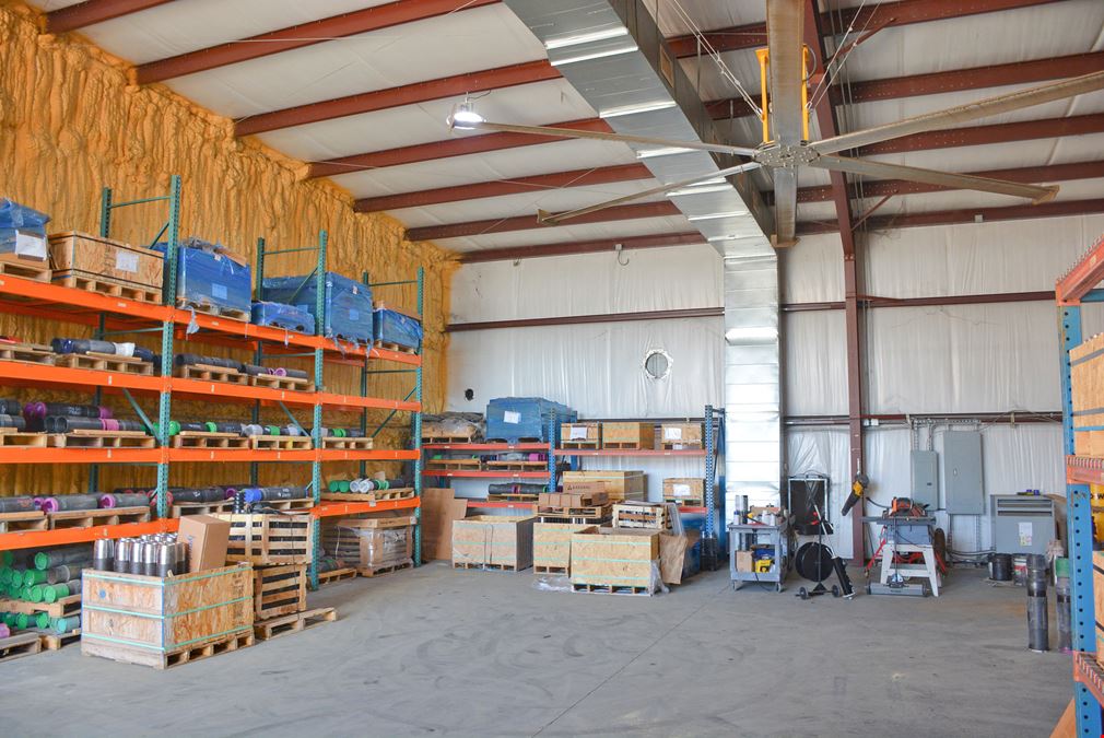 3,000 SF Office/Warehouse For Lease