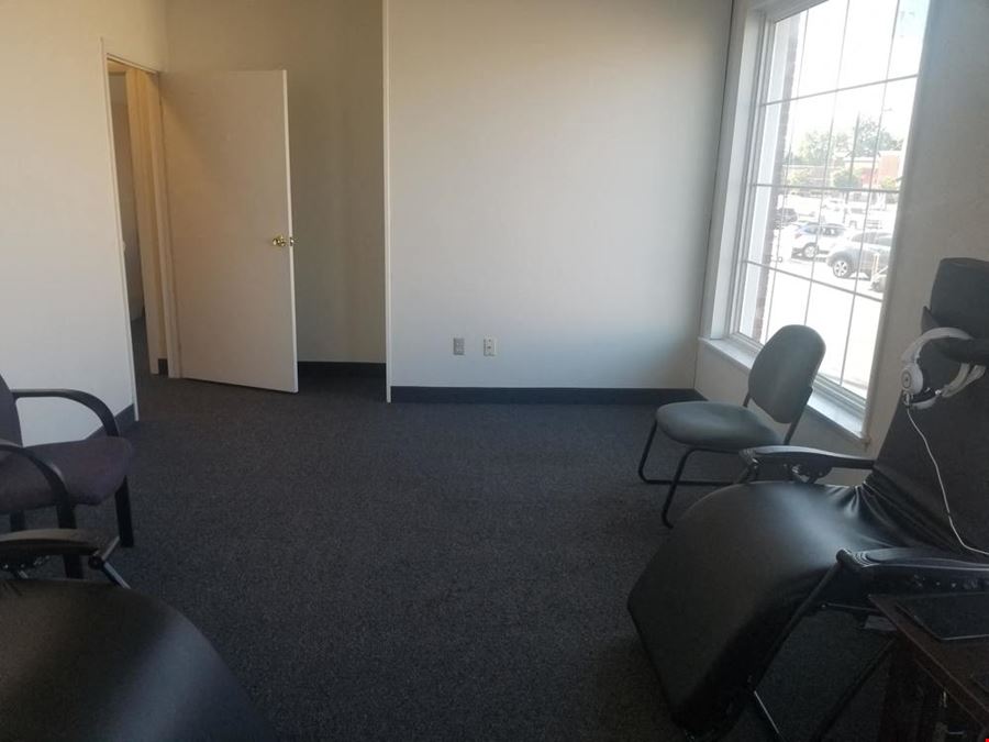 Lease/Office Space