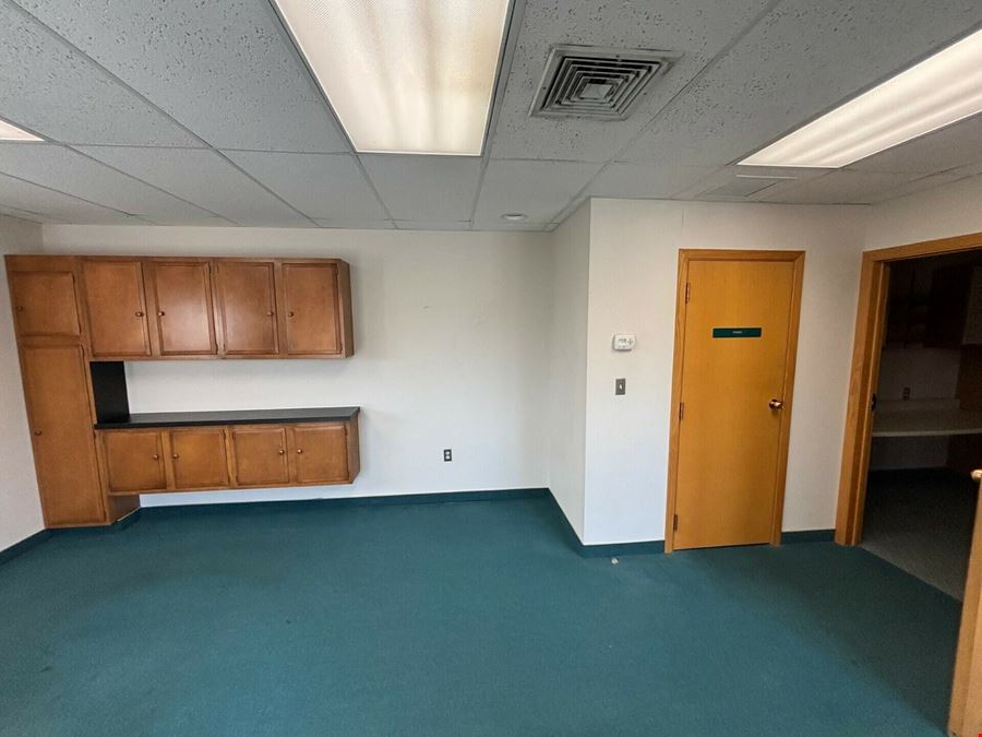 Longmeadow Professional Center