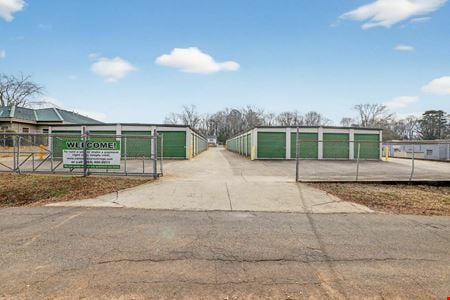 Preview of Industrial space for Sale at 939 N Logan St