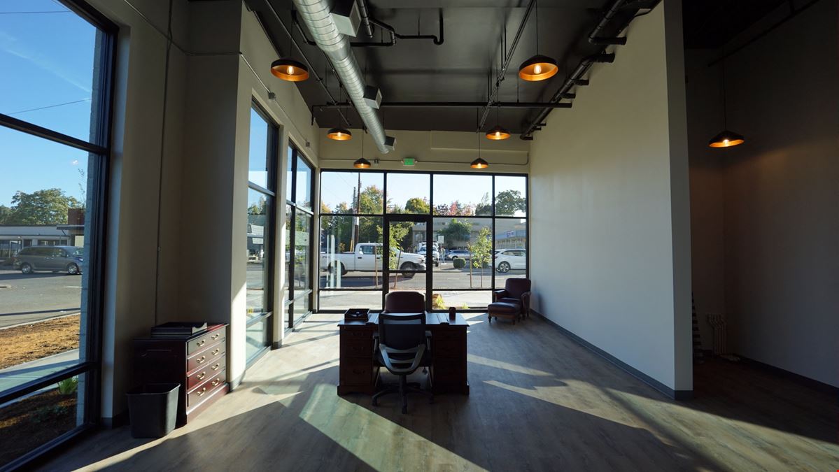 Retail and/or Office Suite