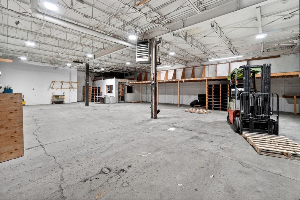 2082 avenue Chartier