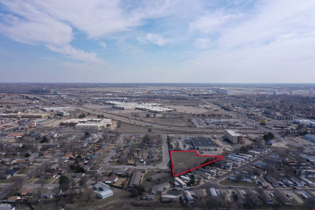 1.18 Acres Industrial Land in Hutchinson, Kansas