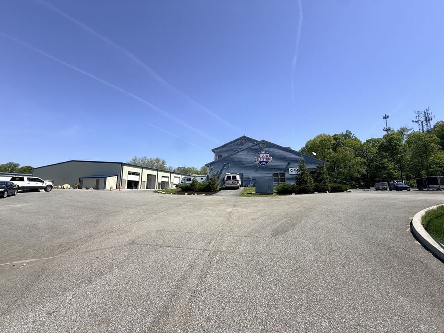 21 Hagerty Boulevard