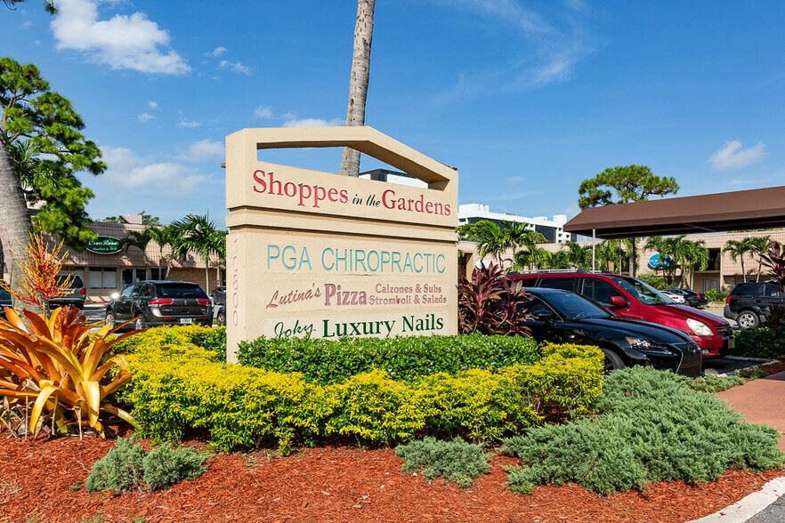 Shoppes in The Gardens