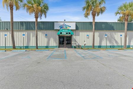 Preview of Retail space for Sale at 4828 W Jackson St