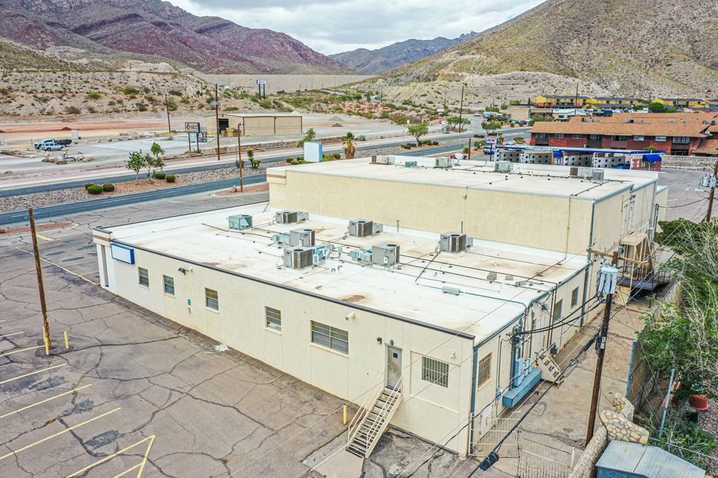 Previous Plasma Center Building FOR LEASE