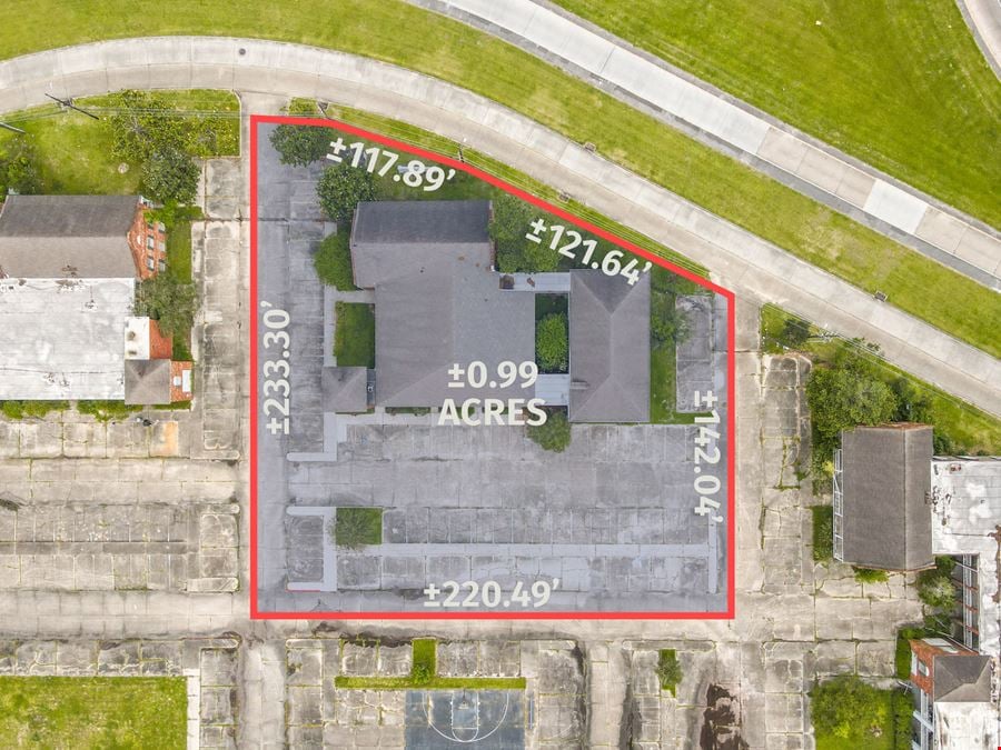 Extremely Visible Opportunity adjacent to Planned Redevelopment