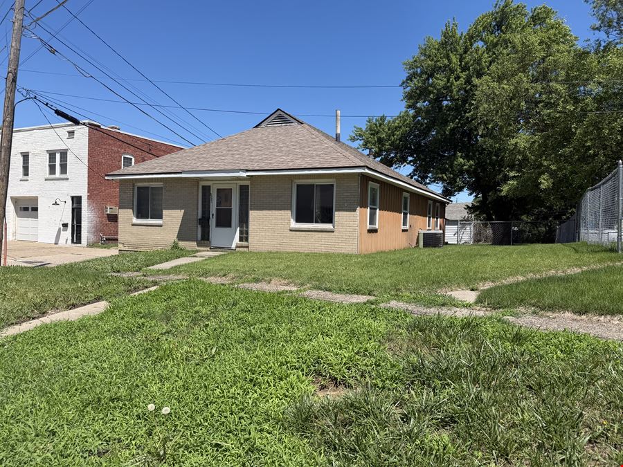 3721 5th Ave, Sale