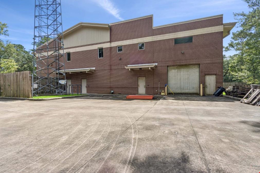 300 Ashland Way