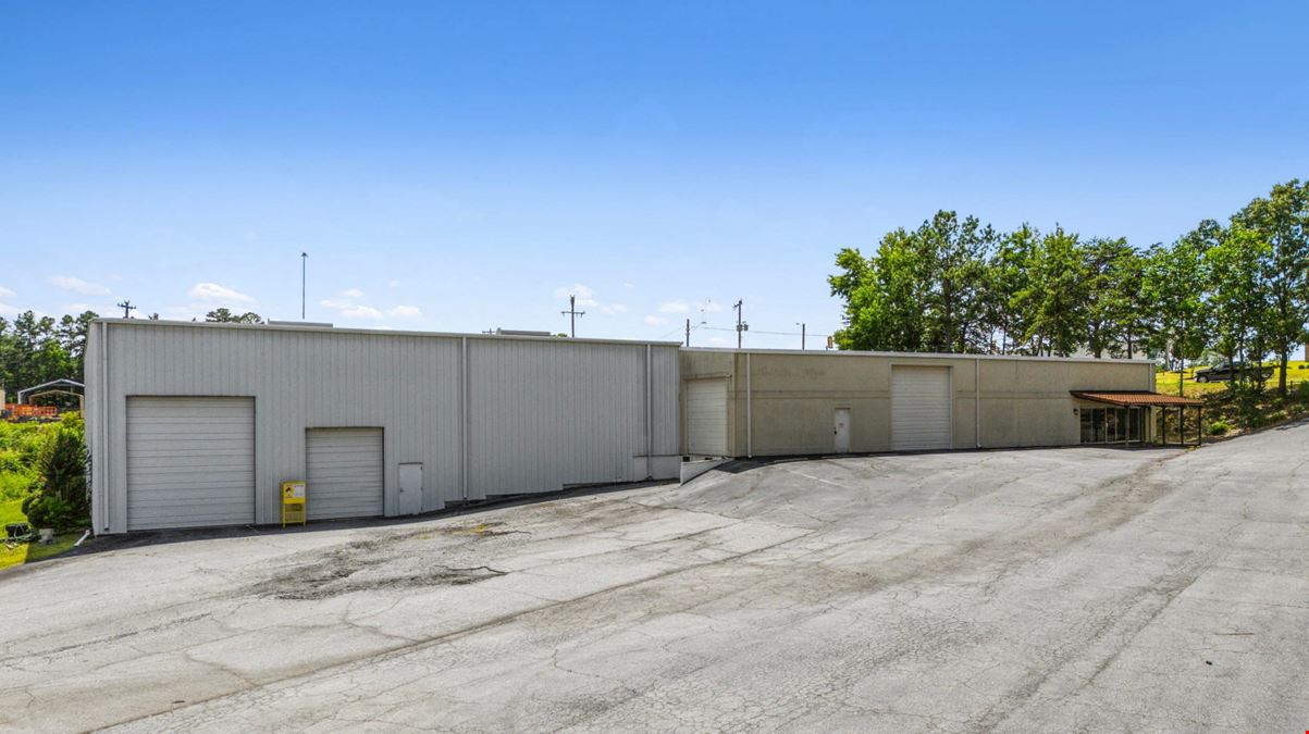 2125 Airport Rd