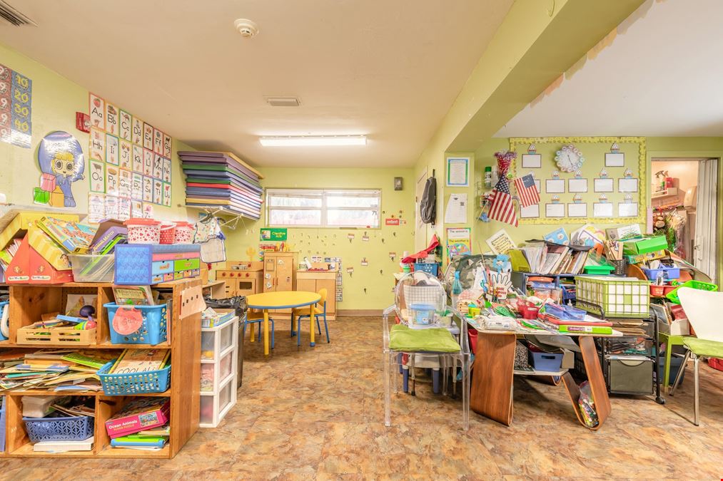 Lil Angels Daycare
