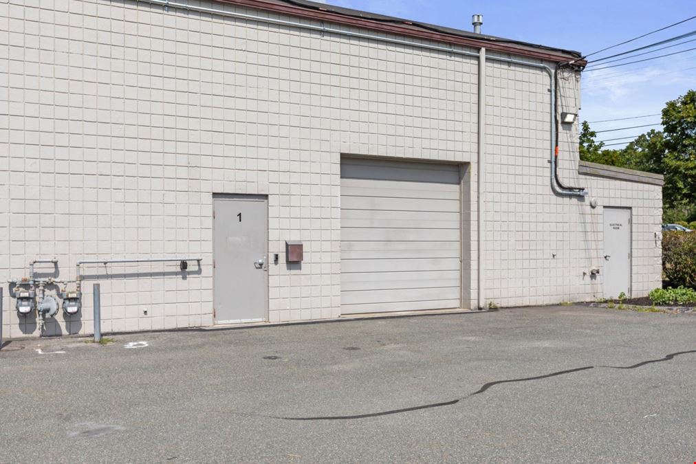 2,650sf Flex Space for Lease in Seaport Business Park, Newburyport. MA